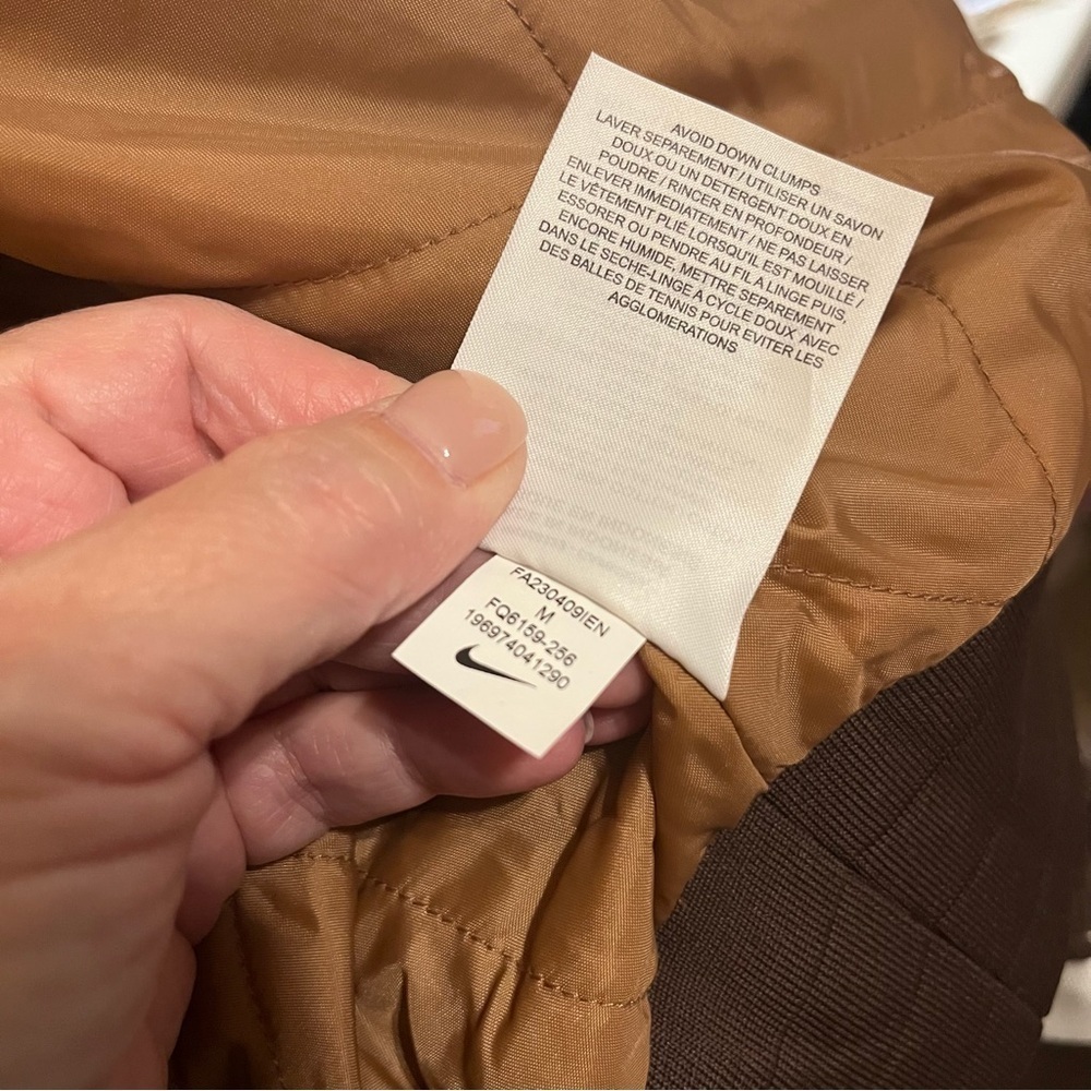 NWT Nike Therma Fit Varsity Jacket, Men’s Sz Medium, Brown - Picture 8 of 15